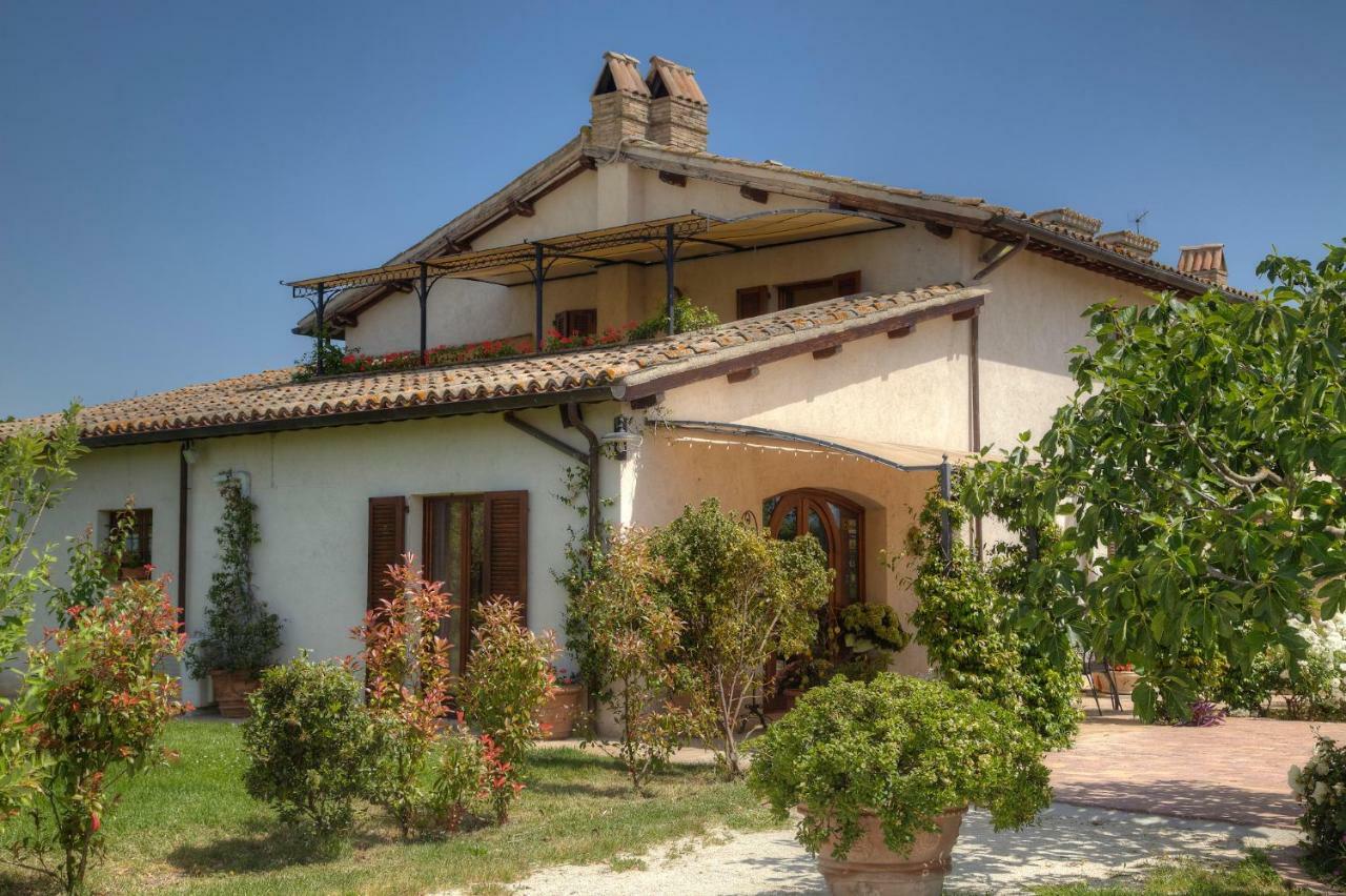 Agriturismo Il Barco Spello Eksteriør billede